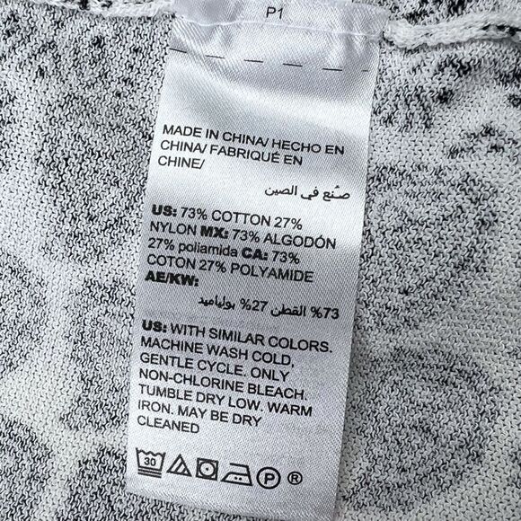 Chicos Black And White Printed Ruched-Sleeve Cardigan 2 Large Womens Lightweight - Picture 10 of 12